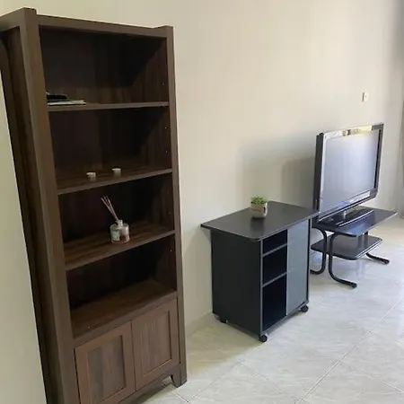 Paradise Homes 17 לרנקה