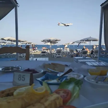 Paradise Homes 17 * לרנקה