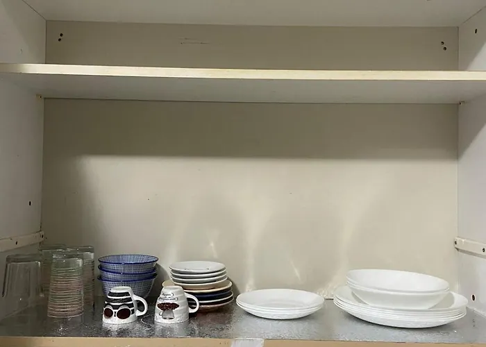 Paradise Homes 17 アパート *