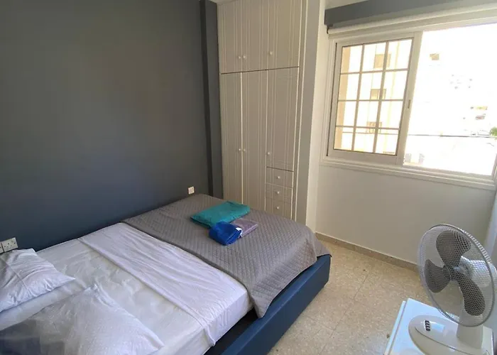 Paradise Homes 17 アパート ラルナカ