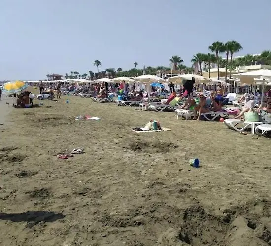 Lägenhet Paradise Homes 17 Larnaca